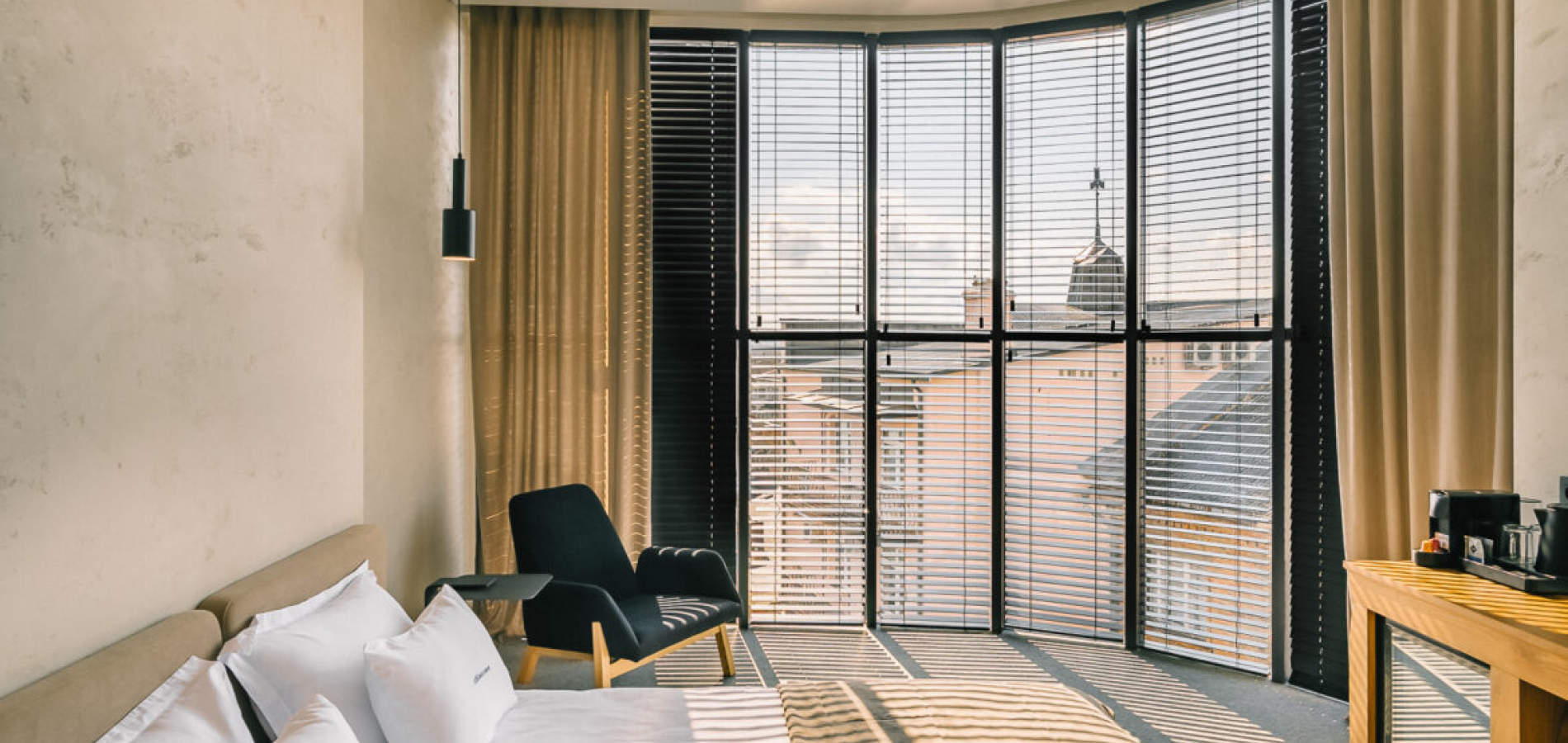 Луцьк готель Ribas Rooms